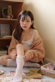 学长电影院抱我做h